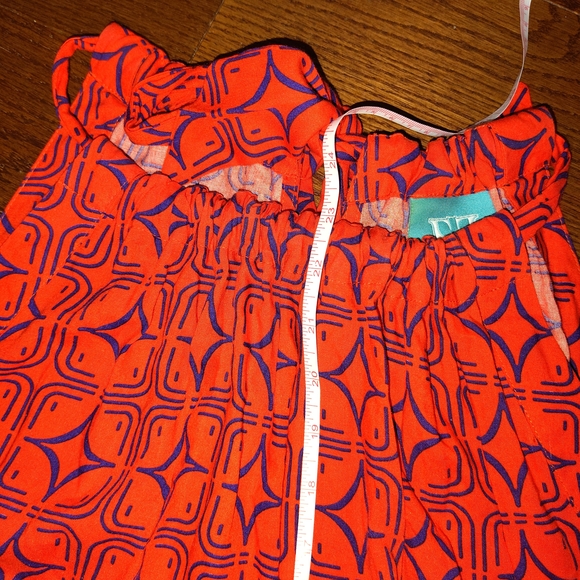 Sleeveless Red Geometric Halter Top Escapada S Like New - Picture 8 of 8